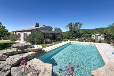 Maison &agrave; vendre cabanon vaucluse 