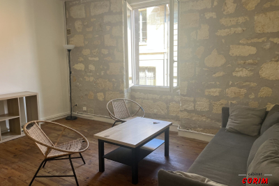 Appartement &agrave; louer &agrave; BORDEAUX  - 2 pi&egrave;ces - 52 m&sup2; 