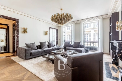 Appartement &agrave; vendre &agrave; PARIS 1ER  - 5 pi&egrave;ces - 162 m&sup2; 