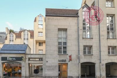 Parking/Garage &agrave; vendre &agrave; PARIS 3EME    