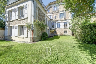 Appartement &agrave; vendre &agrave; VERSAILLES  - 7 pi&egrave;ces - 182 m&sup2; 