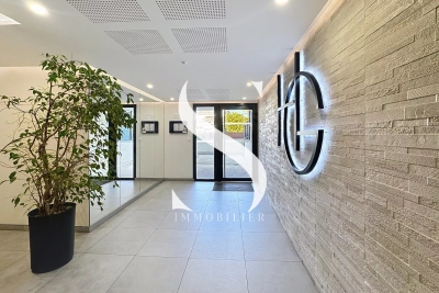Appartement &agrave; vendre &agrave; VALLAURIS La Maure-Super Cannes - 3 pi&egrave;ces - 58 m&sup2; 