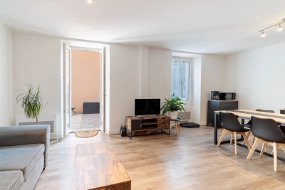 Appartement &agrave; vendre &agrave; ST-MARTIN-DU-VAR  - 3 pi&egrave;ces - 72 m&sup2; 