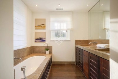 Villa à Ramatuelle &agrave; louer à partir de 40 000 € / semaine, Photo 16