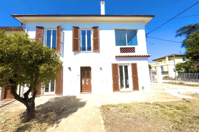Maison &agrave; vendre &agrave; CAGNES-SUR-MER  - 4 pi&egrave;ces - 131 m&sup2; 