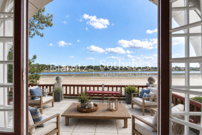 Maison &agrave; vendre &agrave; SOORTS-HOSSEGOR  - 13 pi&egrave;ces - 310 m&sup2; 