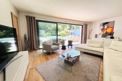 Maison &agrave; vendre &agrave; CESTAS  - 10 pi&egrave;ces - 240 m&sup2; 