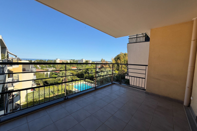 Appartement &agrave; vendre &agrave; ANTIBES  - 3 pi&egrave;ces - 64 m&sup2; 