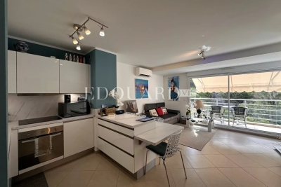 Appartement &agrave; vendre &agrave; MENTON  - 4 pi&egrave;ces - 77 m&sup2; 