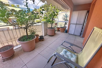 Appartement &agrave; vendre &agrave; MENTON  - 3 pi&egrave;ces - 56 m&sup2; 