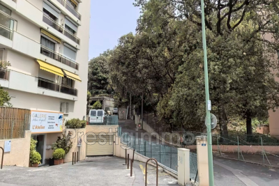 Parking/Garage &agrave; vendre &agrave; LE CANNET    