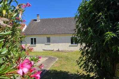 Maison &agrave; vendre &agrave; ST PIERRE D EYRAUD  - 5 pi&egrave;ces - 159 m&sup2; 