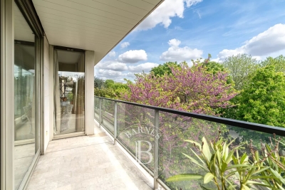 Appartement &agrave; vendre &agrave; NEUILLY SUR SEINE  - 4 pi&egrave;ces - 123 m&sup2; 