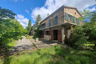 Maison &agrave; vendre &agrave; PLANZOLLES  - 14 pi&egrave;ces - 290 m&sup2; 