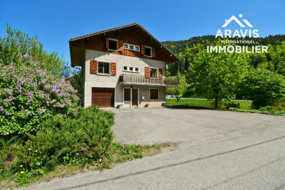 Maison &agrave; vendre &agrave; THONES  - 6 pi&egrave;ces - 230 m&sup2; 