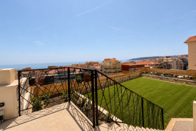Appartement &agrave; vendre &agrave; MENTON  - 4 pi&egrave;ces - 130 m&sup2; 