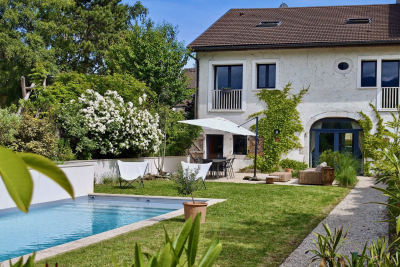 Maison &agrave; vendre &agrave; ORNEX  - 8 pi&egrave;ces - 322 m&sup2; 