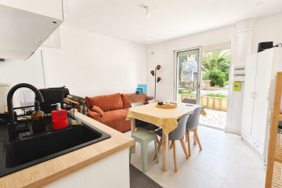 Appartement &agrave; vendre &agrave; FRÉJUS  - 2 pi&egrave;ces - 32 m&sup2; 