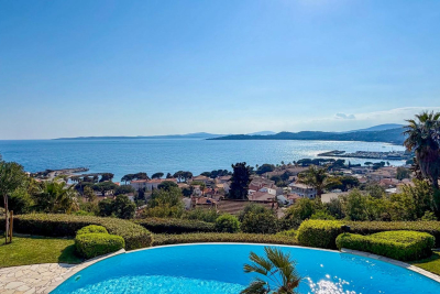 Maison &agrave; vendre vue les issambres 