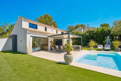 Maison &agrave; vendre &agrave; FRÉJUS  - 5 pi&egrave;ces - 150 m&sup2; 