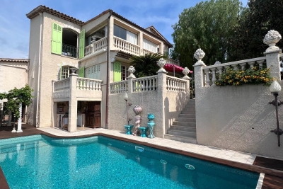 Maison &agrave; vendre &agrave; immobilier ANTIBES  - 6 pi&egrave;ces - 223 m&sup2; 