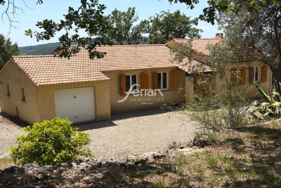 Maison &agrave; vendre &agrave; CALLAS  - 5 pi&egrave;ces - 118 m&sup2; 