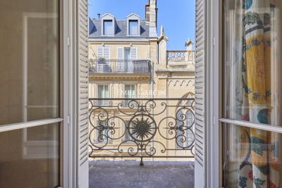Appartement &agrave; vendre &agrave; PARIS 7EME Saint-Thomas d'Aquin - 4 pi&egrave;ces - 132 m&sup2; 