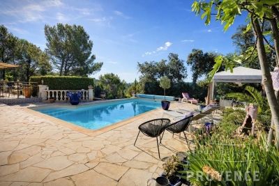Maison &agrave; vendre &agrave; FLAYOSC   - 190 m&sup2; 