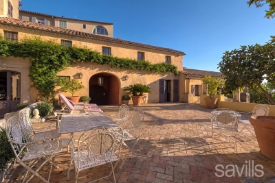 House for sale in CAGNES-SUR-MER  - 14 rooms - 480 m&sup2; 