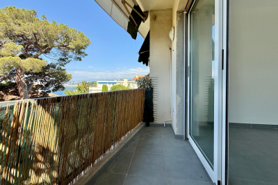 Appartement &agrave; vendre &agrave; NICE  - 3 pi&egrave;ces - 54 m&sup2; 