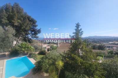 Maison &agrave; vendre &agrave; OLLIOULES  - 6 pi&egrave;ces - 125 m&sup2; 