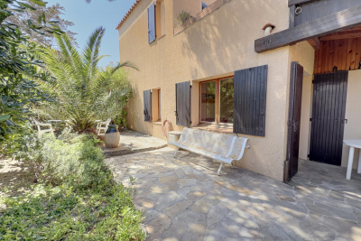 Appartement &agrave; vendre &agrave; SIX-FOURS-LES-PLAGES  - 3 pi&egrave;ces - 48 m&sup2; 