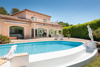 Maison &agrave; vendre &agrave; ROQUEFORT-LES-PINS Lenval - 6 pi&egrave;ces - 240 m&sup2; 