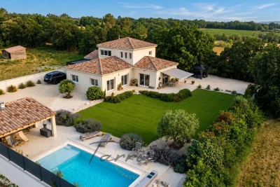 Maison &agrave; vendre &agrave; ALBA LA ROMAINE  - 6 pi&egrave;ces - 144 m&sup2; 