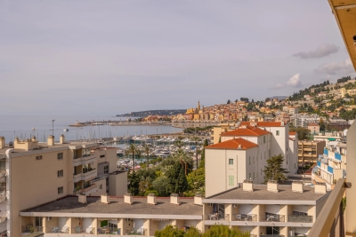 Appartement &agrave; vendre &agrave; MENTON  - 3 pi&egrave;ces - 75 m&sup2; 
