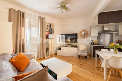 Appartement &agrave; vendre &agrave; VILLEFRANCHE-SUR-MER  - 3 pi&egrave;ces - 56 m&sup2; 