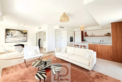 Appartement &agrave; vendre &agrave; MOUGINS  - 4 pi&egrave;ces - 100 m&sup2; 