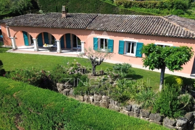 Maison &agrave; vendre &agrave; LA COLLE-SUR-LOUP  - 5 pi&egrave;ces - 165 m&sup2; 
