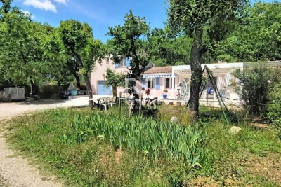 Maison &agrave; vendre &agrave; TOURRETTES  - 3 pi&egrave;ces - 127 m&sup2; 