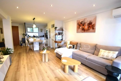 Appartement &agrave; vendre &agrave; LE CANNET  - 2 pi&egrave;ces - 63 m&sup2; 