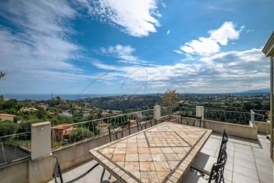 Appartement &agrave; vendre &agrave; NICE  - 2 pi&egrave;ces - 78 m&sup2; 