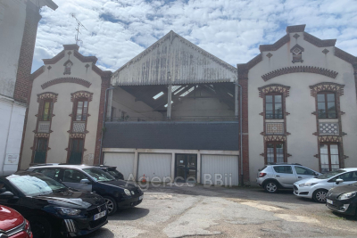 Appartement &agrave; vendre &agrave; immobilier MERU  - 14 pi&egrave;ces - 336 m&sup2; 