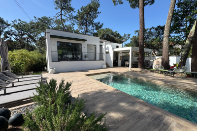 Maison &agrave; vendre &agrave; ST GEORGES DE DIDONNE  - 7 pi&egrave;ces - 183 m&sup2; 