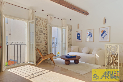 Maison &agrave; vendre &agrave; ANTIBES  - 4 pi&egrave;ces - 90 m&sup2; 