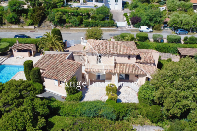 Maison &agrave; vendre &agrave; LES ISSAMBRES  - 5 pi&egrave;ces - 150 m&sup2; 