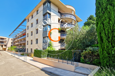 Appartement &agrave; vendre &agrave; AVIGNON  - 3 pi&egrave;ces - 70 m&sup2; 