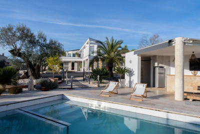 Maison &agrave; vendre &agrave; ANDUZE  - 6 pi&egrave;ces - 350 m&sup2; 