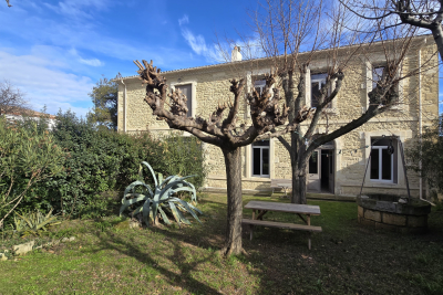 Maison &agrave; vendre &agrave; AIGUES-VIVES  - 8 pi&egrave;ces - 260 m&sup2; 