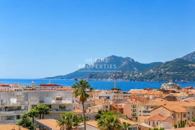 Appartement &agrave; vendre &agrave; CANNES  - 6 pi&egrave;ces - 148 m&sup2; 