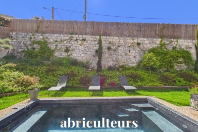 Maison &agrave; vendre &agrave; ST-LAURENT-DU-VAR  - 4 pi&egrave;ces - 117 m&sup2; 